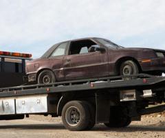 WE BUY Junk cars. Pay cash and will pick it up.